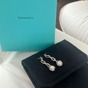 Tiffany’s Freshwater pearl double hinged earrings in sterling silver.
